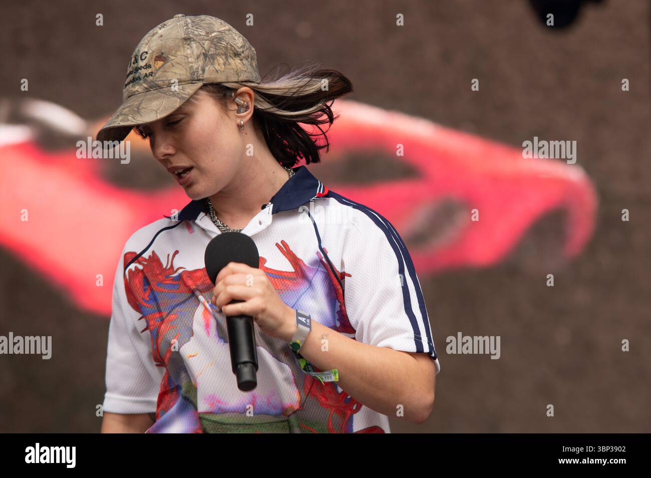 London, England. Juli 2025. Die aufstrebende Künstlerin Sofy tritt auf der Rainbow-Bühne im BST Hyde Park auf. Cristina Massei/Empics/Alamy Live News Stockfoto