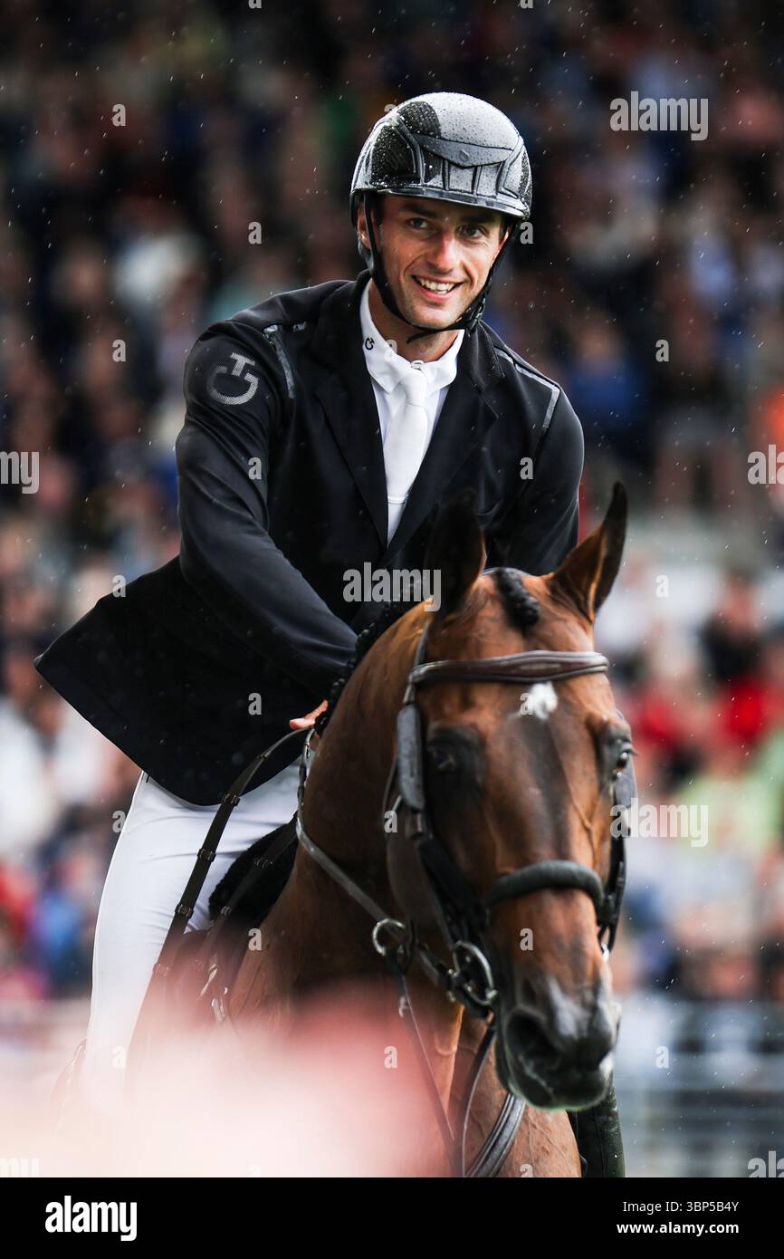 Richard Vogel auf United Touch S beim Rolex Grand Prix, der Gro?e Preis von Aachen am 06.07.2025 beim CHIO Aachen 2025 auf dem CHIO Gel?nde Stockfoto Richard Vogel auf United Touch S beim Rolex Grand Prix, der Gro?e Preis von Aachen am 06.07.2025 beim CHIO Aachen 2025 auf dem CHIO Gel?nde Stockfoto