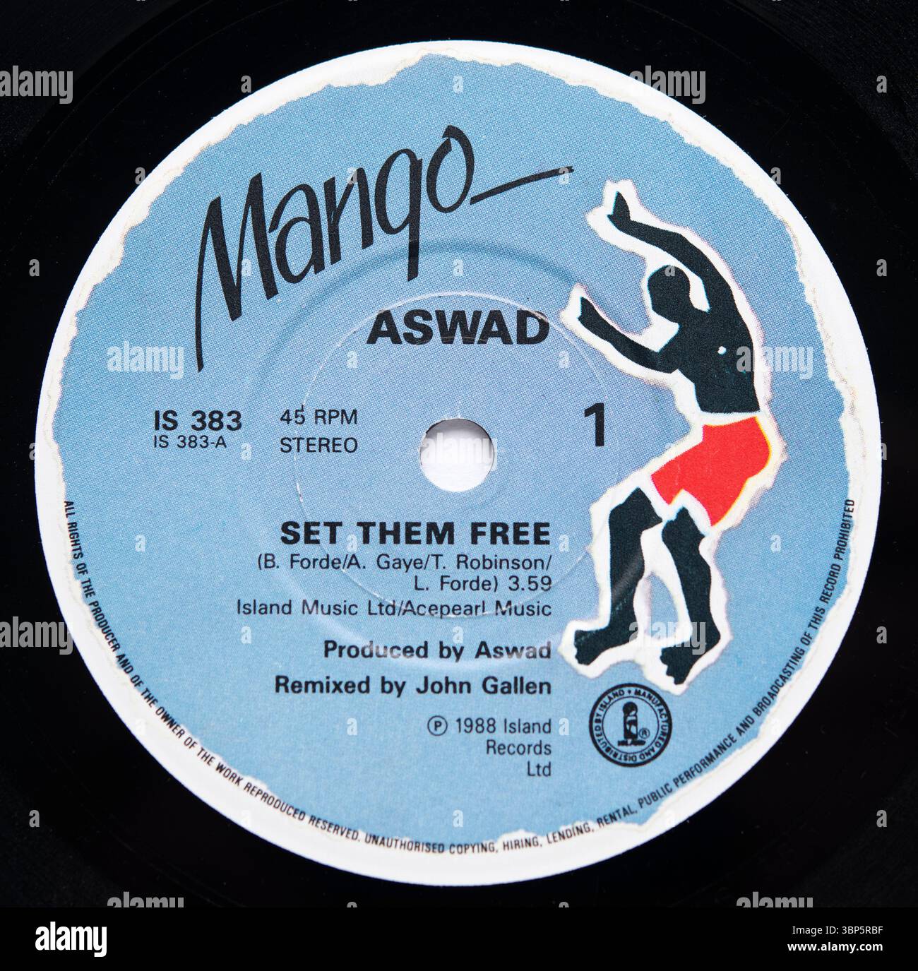 Center-Label der Sieben-Zoll-Single-Version von Set Them Free von Aswad, die 1988 veröffentlicht wurde Stockfoto