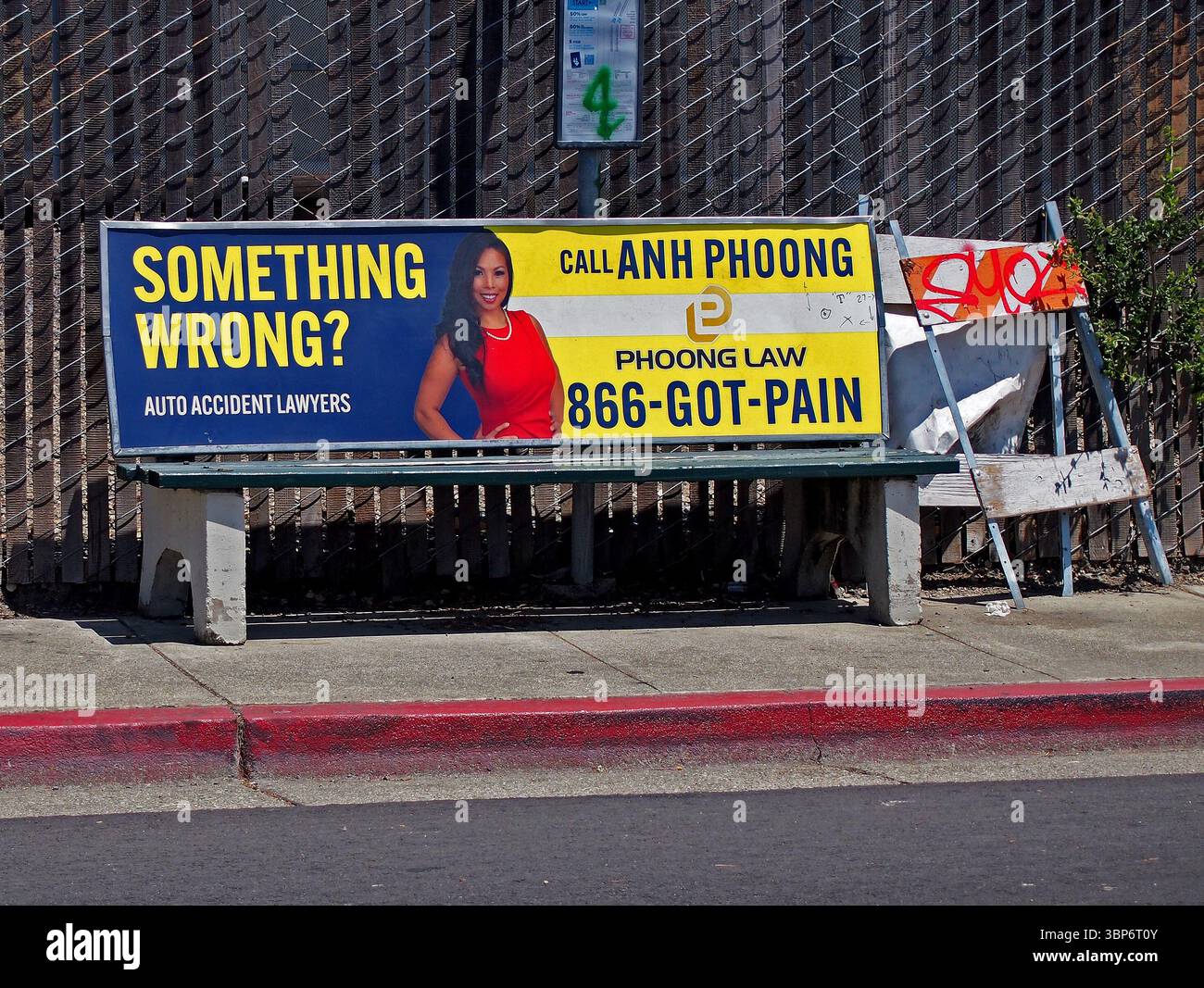 Werbung auf einer Bürgerbank für Anh Phoong in Kalifornien Stockfoto
