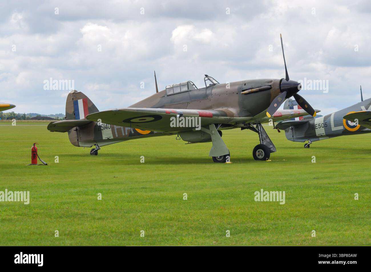 Avión de Combat de la Segunda Guerra Mundial Hawker Hurricane en el Festival aéreo de Duxford, Inglaterra. Warbirds y aviones Históricos. Stockfoto
