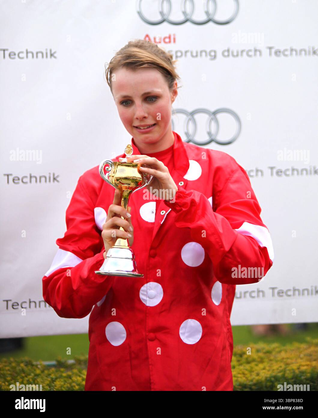 Edie Campbell im Glorious Goodwood - 28. Juli 2011 Stockfoto