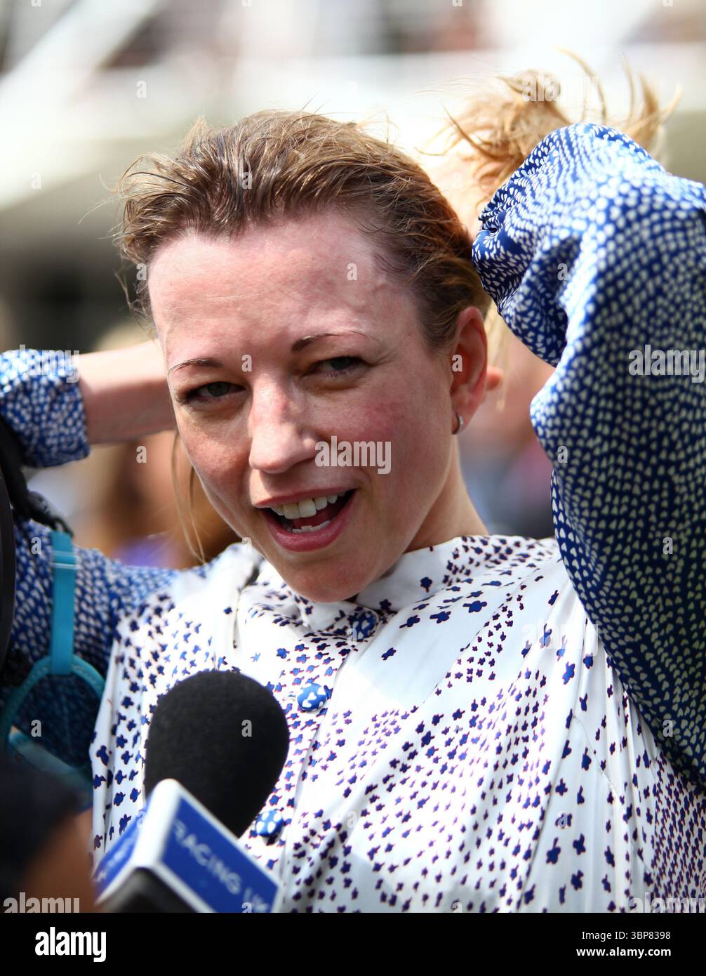 Sara Cox im Glorious Goodwood - 28. Juli 2011 Stockfoto