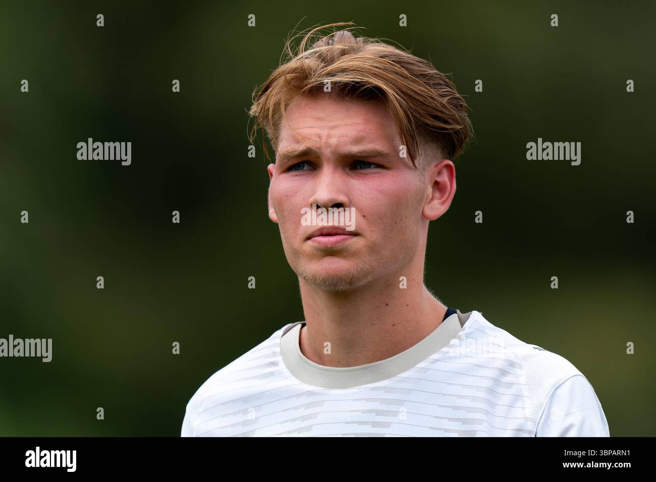 Eindhoven, Niederlande. Juli 2025. EINDHOVEN, NIEDERLANDE - 5. JULI: Joey van den Berg von PSV während des Freundschaftsspiels zwischen PSV Eindhoven und Royale Union SG am PSV Campus de Herdgang am 5. Juli 2025 in Eindhoven, Niederlande. (Foto von Joris Verwijst/Orange Pictures) Credit: Orange Pics BV/Alamy Live News Stockfoto