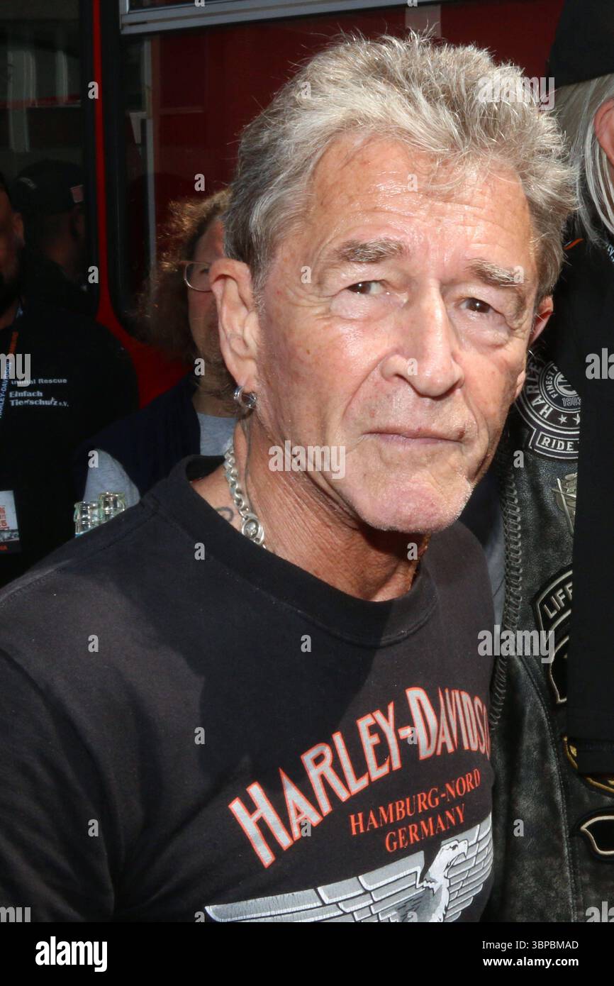 Harley Days 2025 Peter Maffay, Harley Days 2025, Hamburg *** Harley Days 2025 Peter Maffay, Harley Days 2025, Hamburg Copyright: XEventpressxBecherx Stockfoto