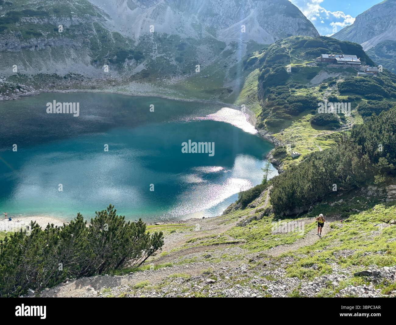 Schönen Bergsee - Smartphone-aufgenommenes Stockfoto