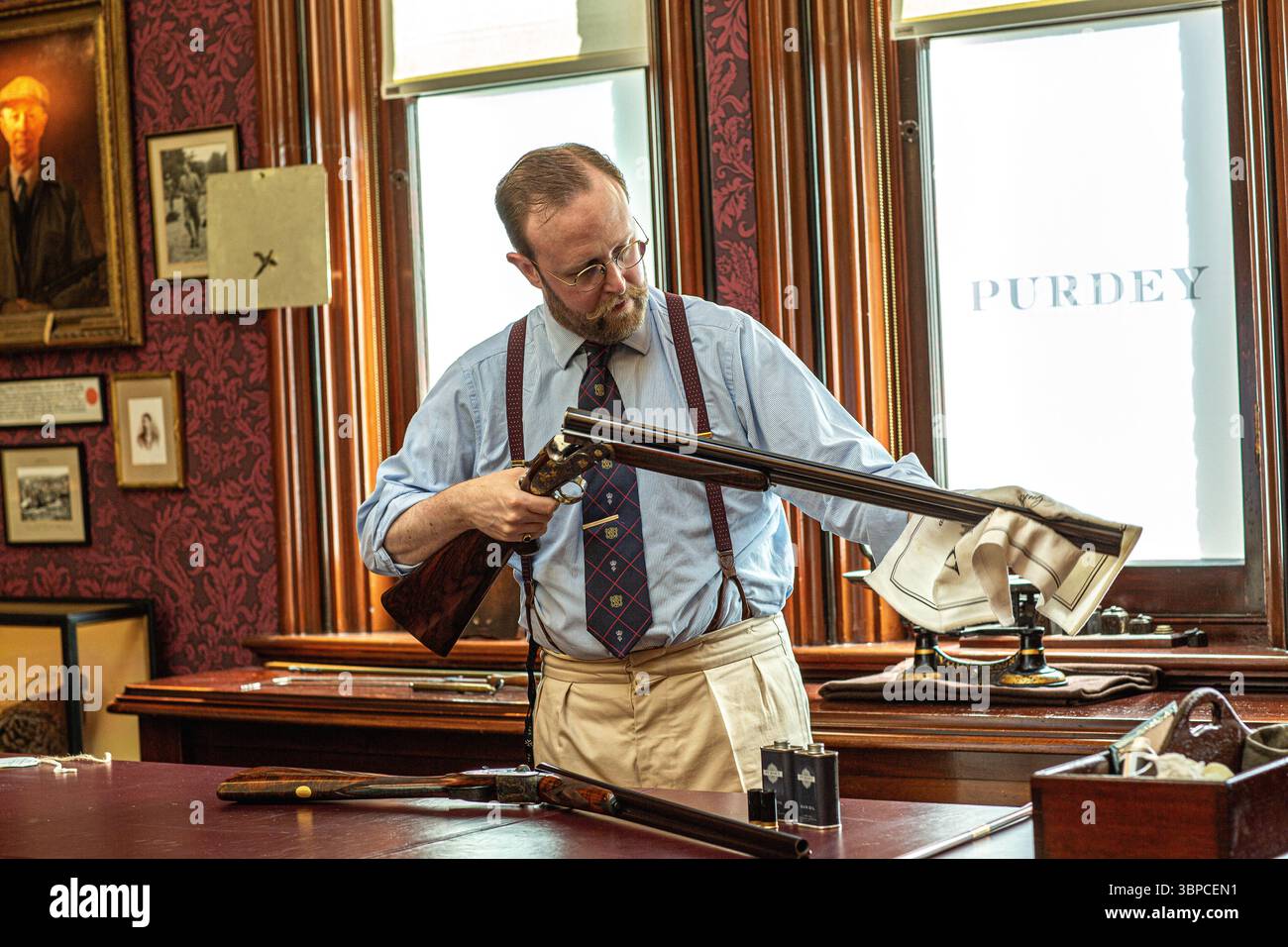 Nicholas Harlow Gunroom Manager James Purdey & Sons Stockfoto