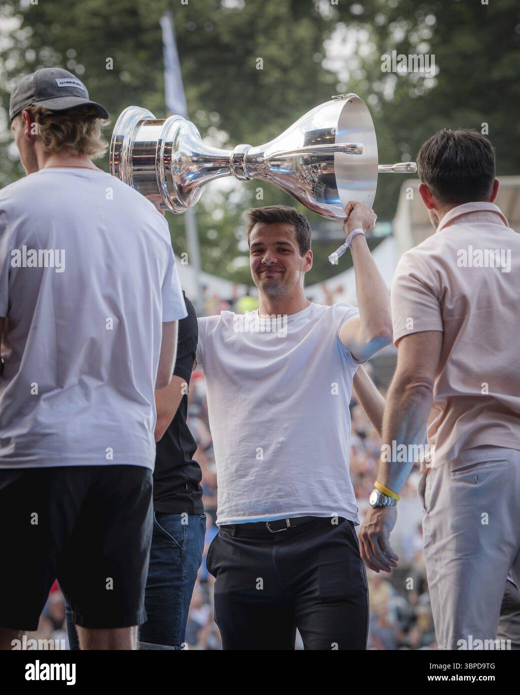 Spieler der Eisbaeren Berlin beim Berliner Rundfunk 91,4 Open Air in der Berliner Parkbühne Wuhlheide am 05.07.2025 Stockfoto