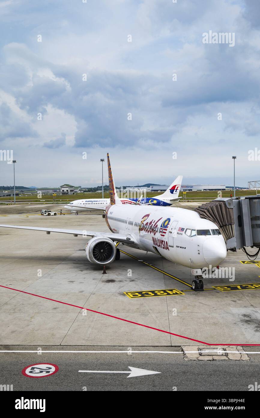 Kuala Lumpur, Malaysia – Mai 2023: Batik Air Aircraft, Boeing, am Kuala Lumpur International Airport. Batik Air ist eine indonesische Linienfluggesellschaft Stockfoto