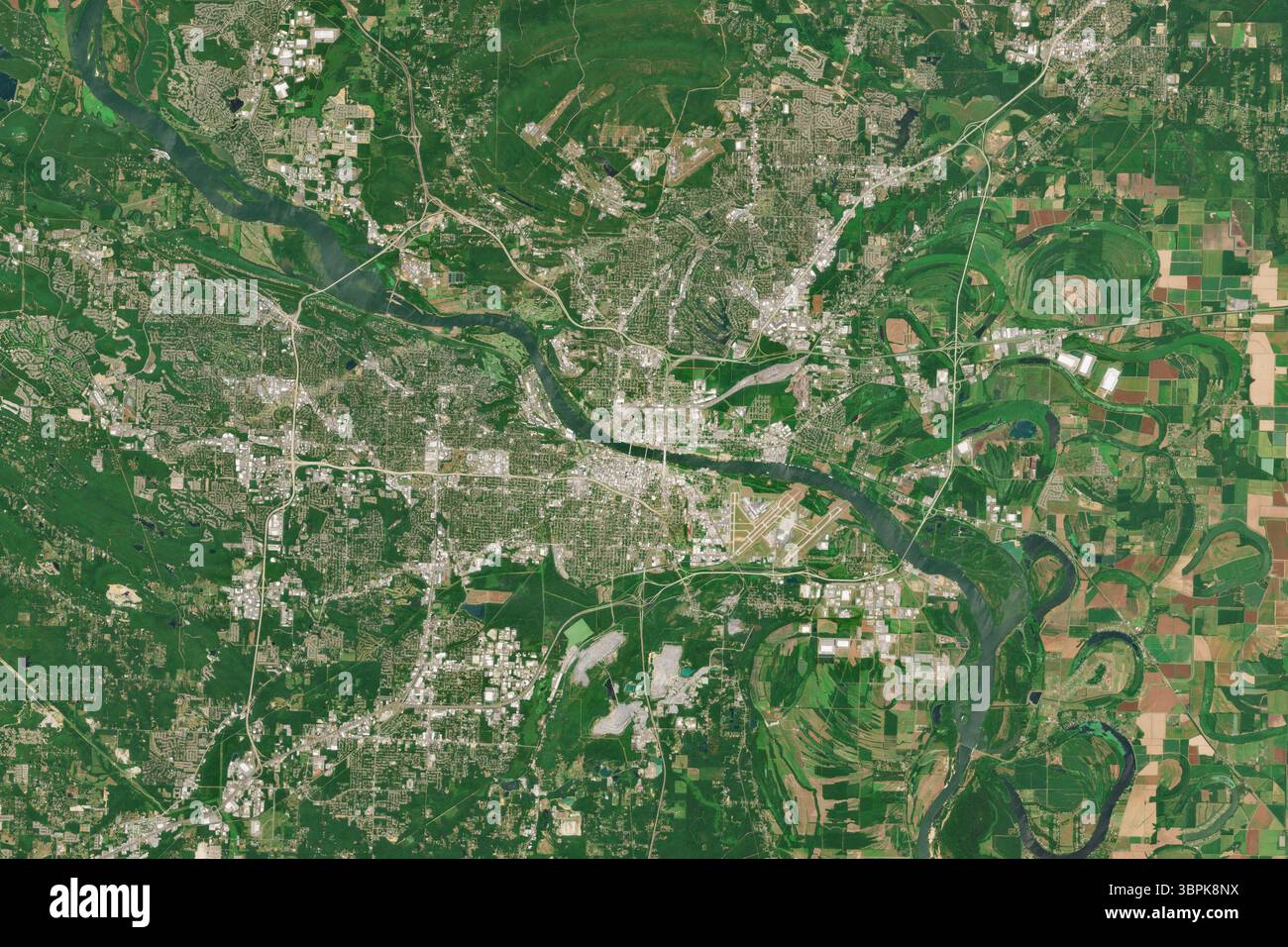 Satellitenbild von Little Rock, der Hauptstadt von Arkansas, USA – enthält modifizierte Copernicus-Sentinel-Daten (2024) Stockfoto