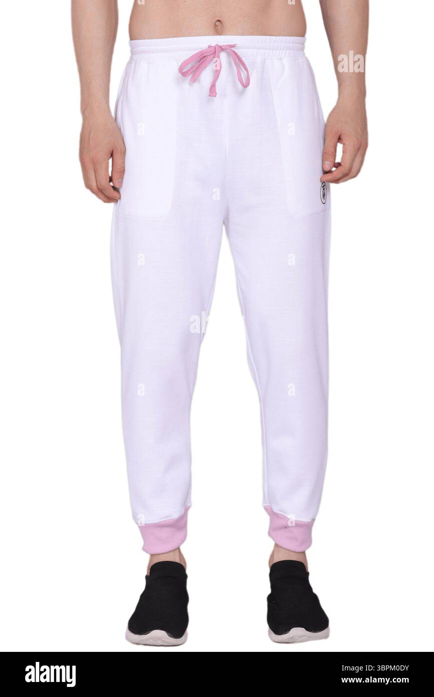 Hoodies/Sweatshirts/Jogginghosen für Herren auf weißem Hintergrund Stockfoto