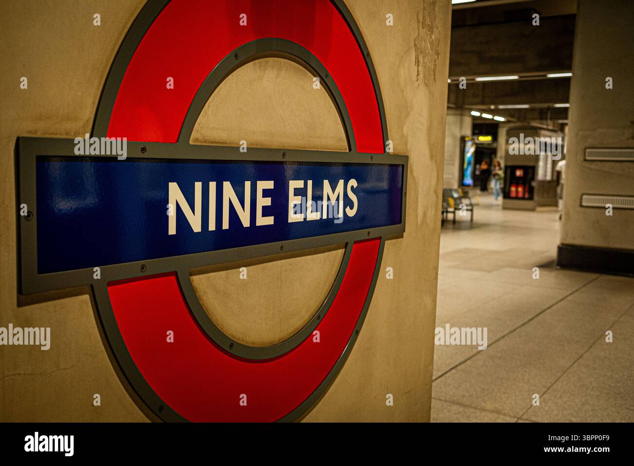 LONDON – 7. JULI 2025: Nine Elms Station in South West London, Teil der Northern Line Extension Stockfoto