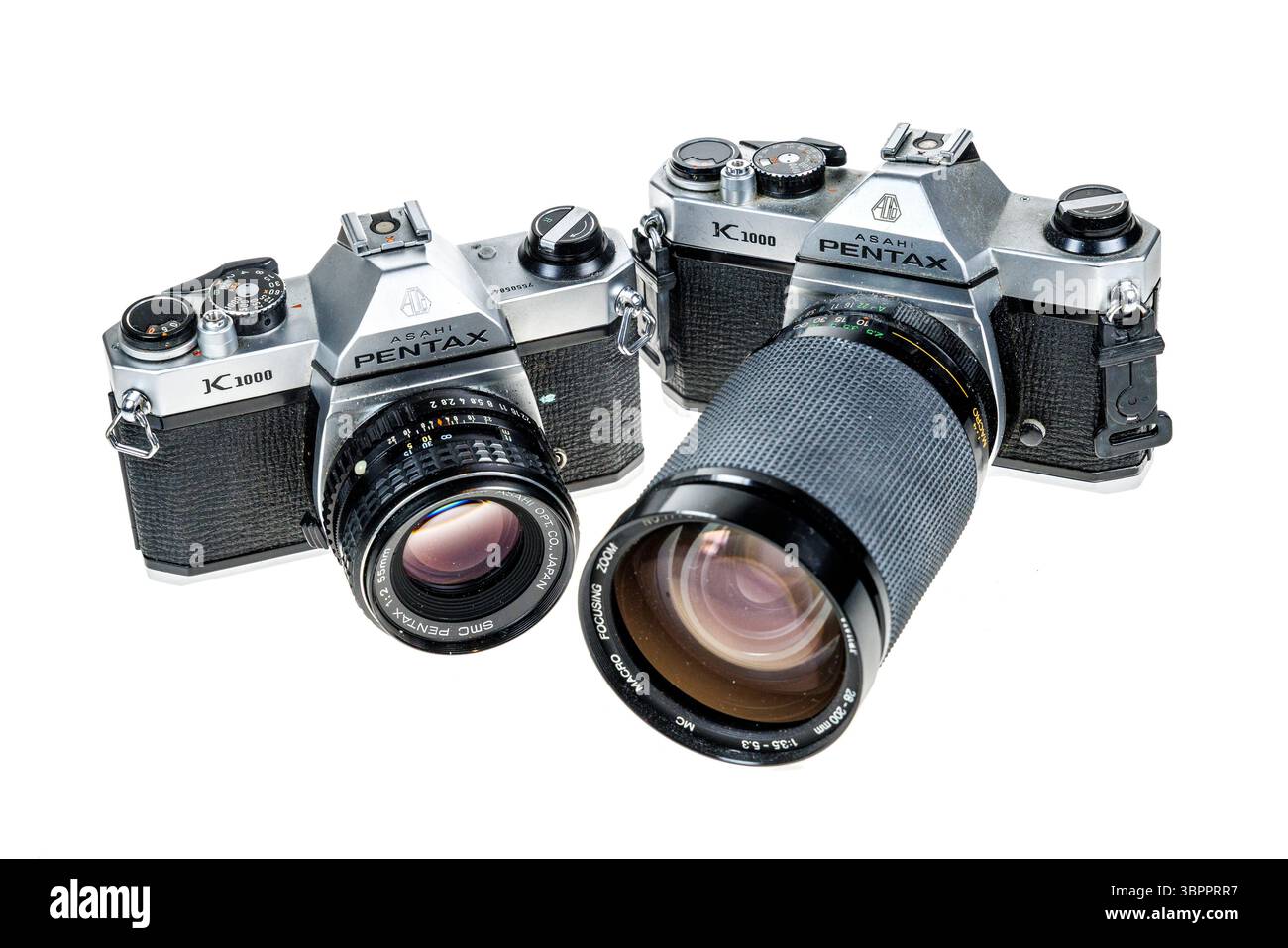Sammlung veralteter analoger Pentax K1000 Filmkameras Stockfoto