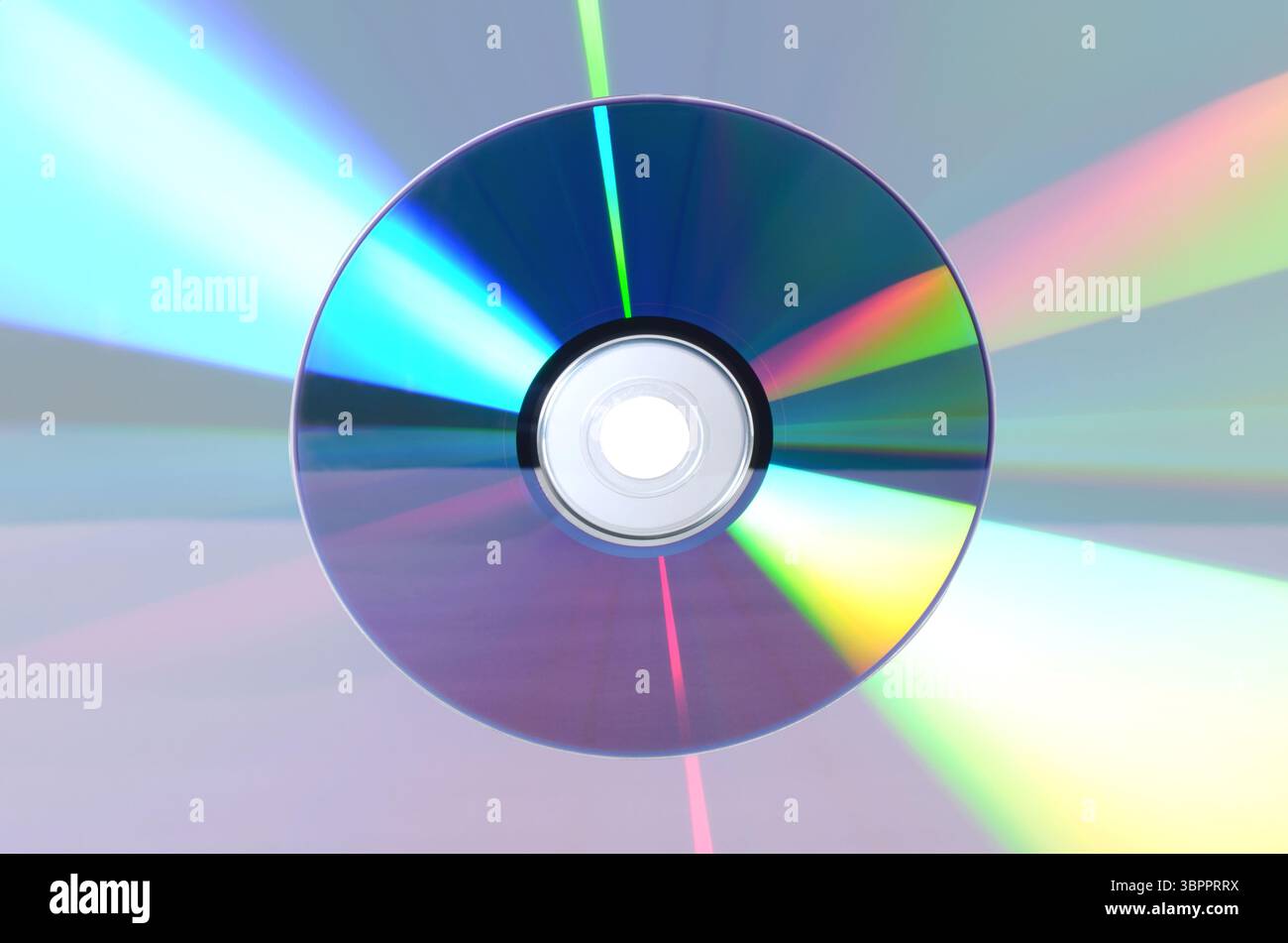 cd-dvd mit Einzelscheibe. Computer-CD-DVD. Ein farbenfrohes CD-Detail Stockfoto