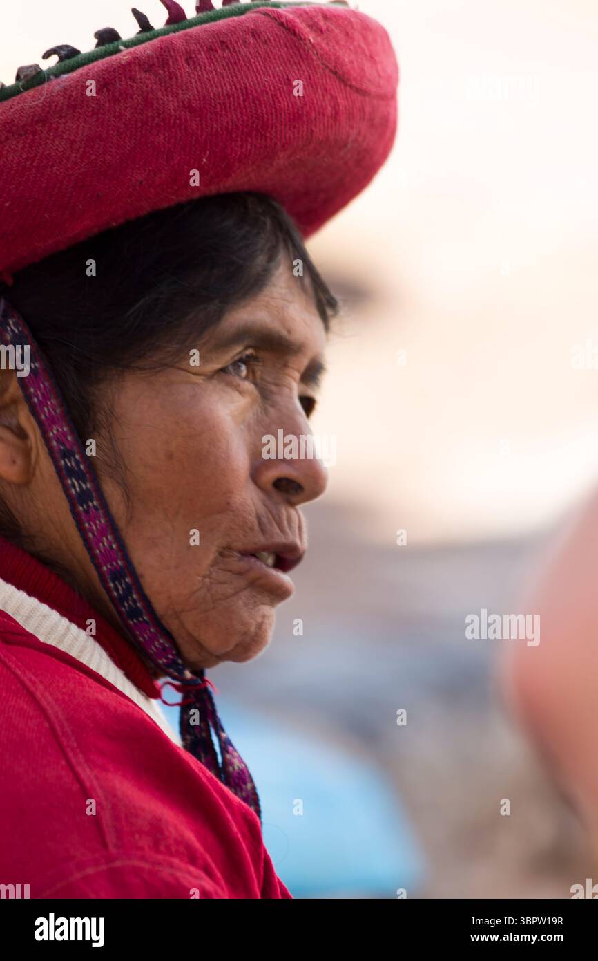 Peruanische Frau. El Chinchero, Heiliges Tal, Cusco, Perú Stockfoto