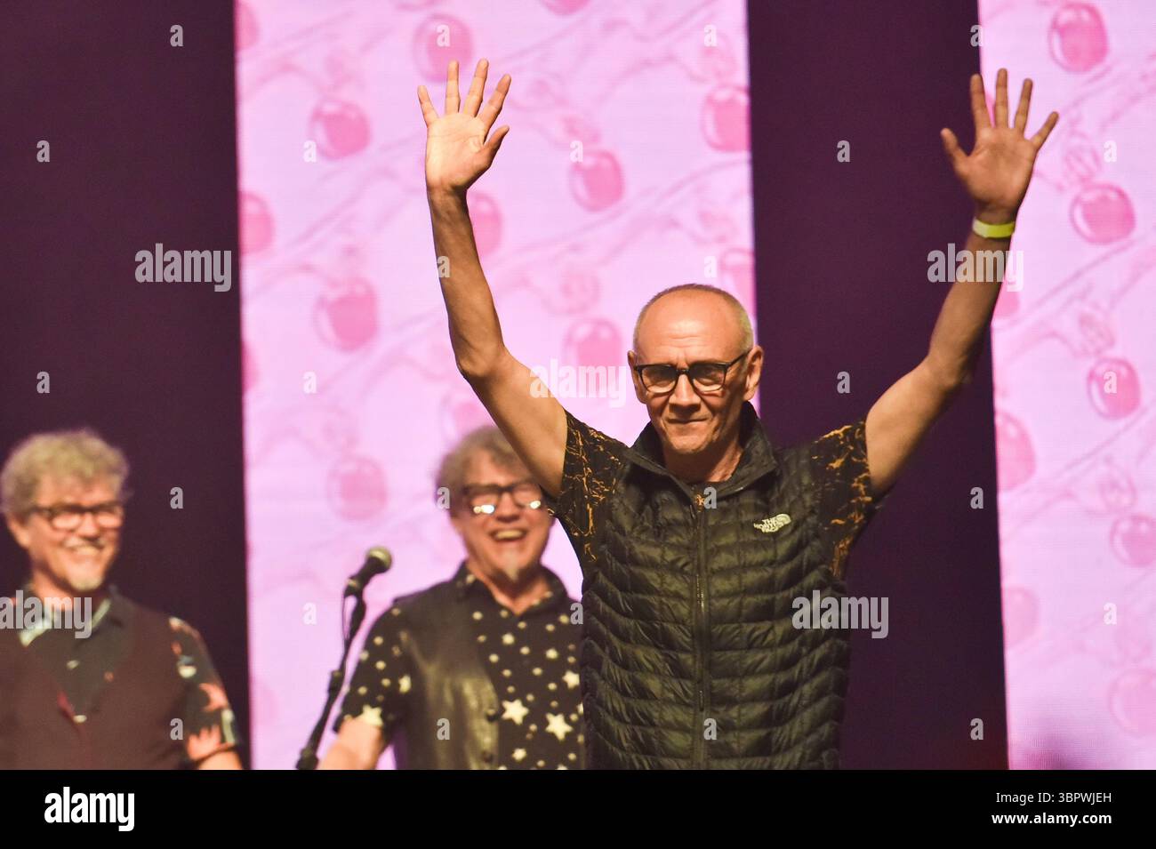 Sao Paulo, Brasilien. Juli 2025. SP - SAO PAULO - 07/09/2025 - IN SAO PAULO FEIERT TUTTI FRUTTI 50 JAHRE RITA LEE's FORBIDDEN FRUIT - Lee Marcucci während eines Auftritts der Band Tutti Frutti. Die Show feiert 50 Jahre seit der Veröffentlichung von Rita Lees Album Forbidden Fruit mit besonderen Gästen in der Tokio Marine Hall in Sao Paulo. (Foto: Jota Erre/AGIF/SIPA USA) Credit: SIPA USA/Alamy Live News Stockfoto