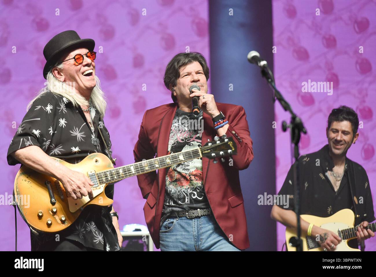 Sao Paulo, Brasilien. Juli 2025. SP - SAO PAULO - 07/09/2025 - SAO PAULO, TUTTI FRUTTI FEIERT 50 JAHRE RITA LEE's FORBIDDEN FRUIT - Paulo Ricardo während eines Auftritts der Band Tutti Frutti. Die Show feiert 50 Jahre seit der Veröffentlichung von Rita Lees Album Fruto Proibido mit besonderen Gästen in der Tokio Marine Hall in Sao Paulo. (Foto: Jota Erre/AGIF/SIPA USA) Credit: SIPA USA/Alamy Live News Stockfoto