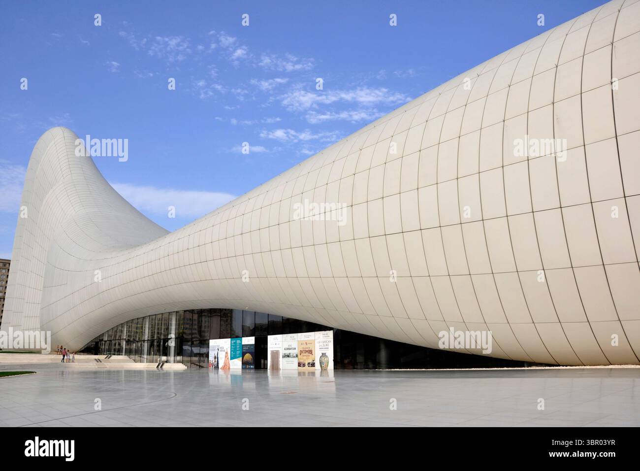 Aserbaidschan. Baku. Das Heydar Aliyev Cultural Center Stockfoto