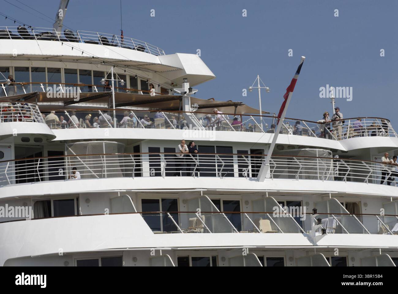DÄNEMARK / KOPENHAGEN . Kreuzschiff Europa Nassau fährt ab Kopenhagen Habor 10. August 2010 FOTO: FRANCIS JOSEPH DEAN / DEAN PICTURES Stockfoto