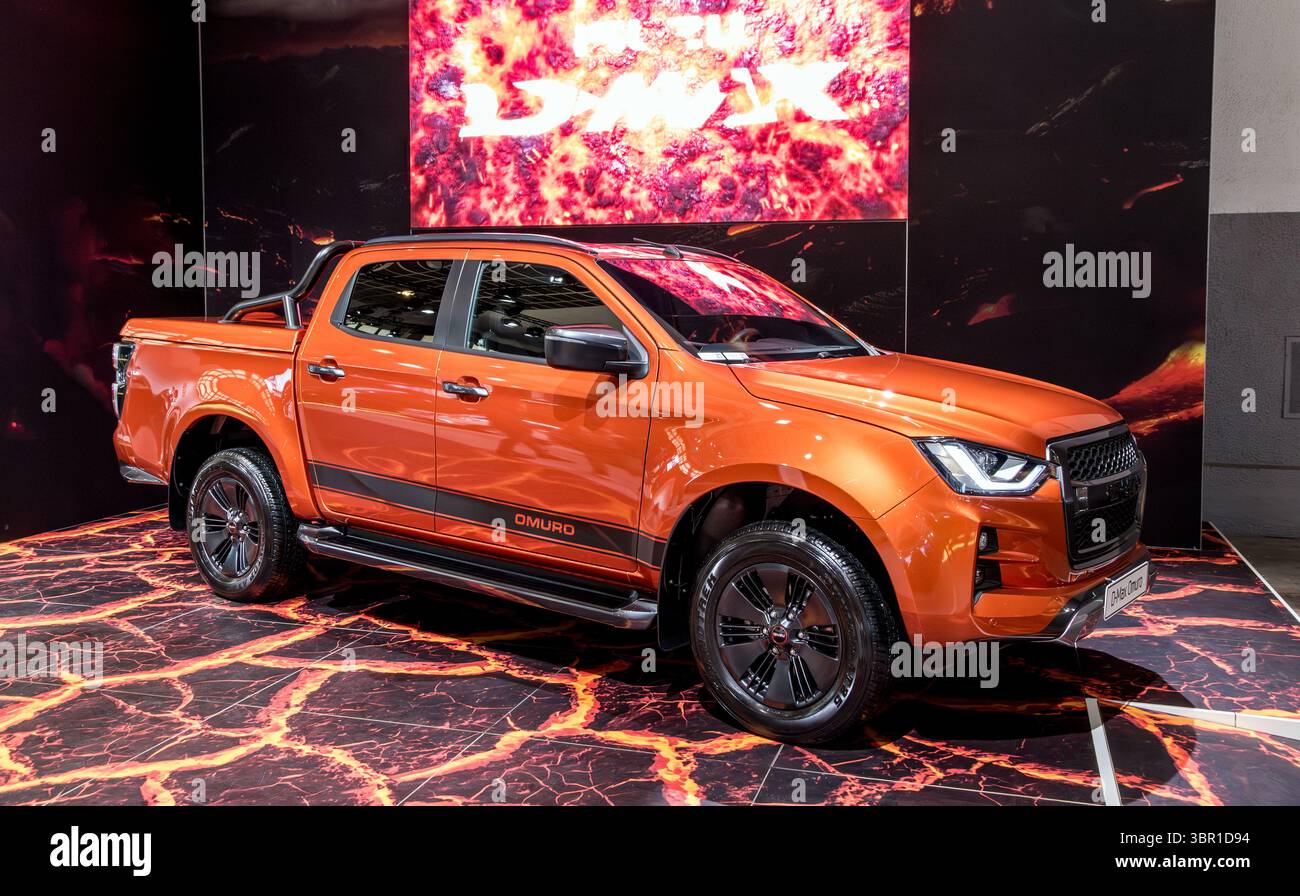 Isuzu D-Max Omuro Pick-up Truck auf der Autosalon European Motor Show. Brüssel, Belgien - 13. Januar 2023 Stockfoto