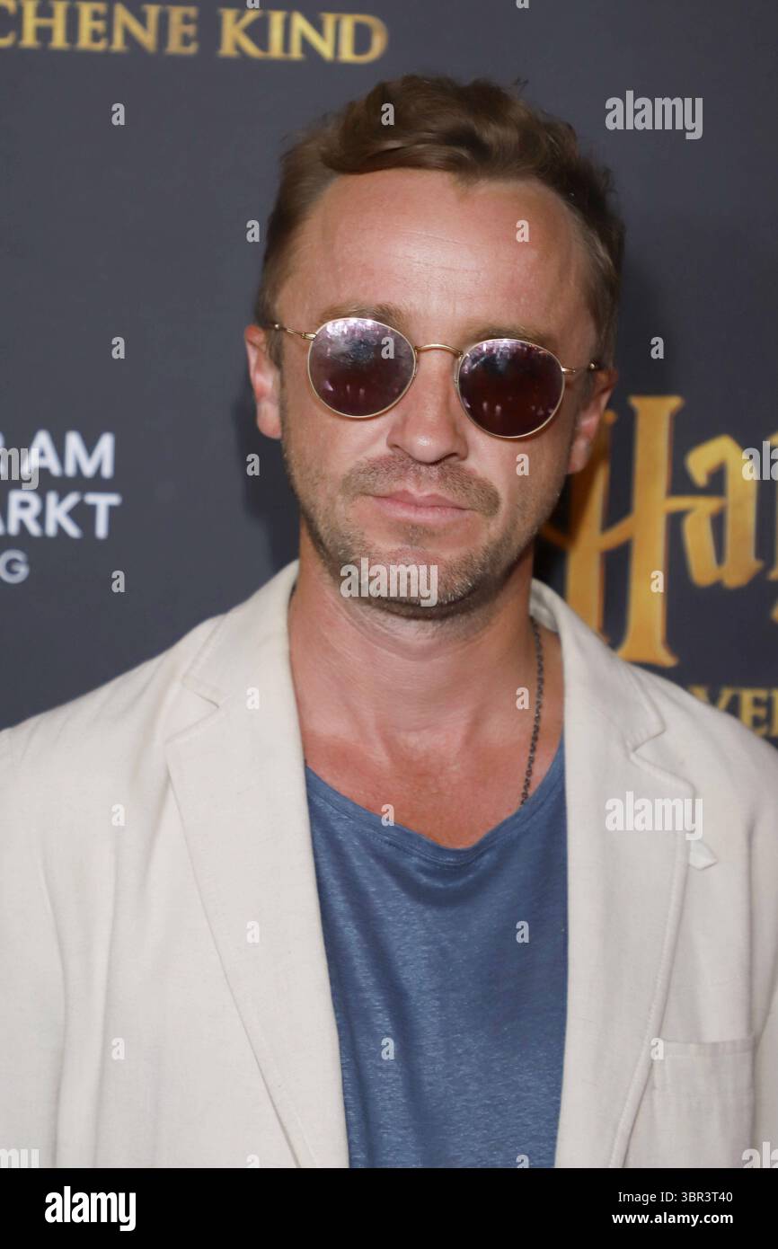 10 Jahre mehr Theater Hamburg Tom Felton, 10 Jahre mehr Theater Hamburg, 10.07.2025 *** 10 Jahre mehr Theater Hamburg Tom Felton, 10 Jahre mehr Theater Hamburg, 10 07 2025 Copyright: XEventpressxBecherx Stockfoto