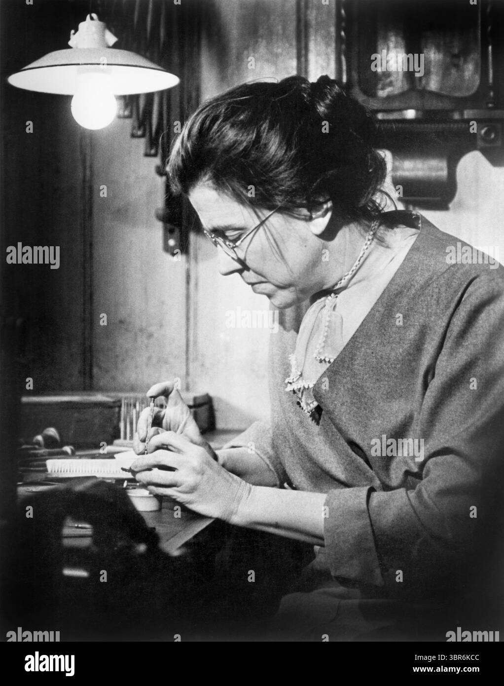 März 2020, USA: Jeannette Clift, am Set des Films, „The Hiding Place“, World Wide Pictures, 1975 (Bild: © JT Vintage/Glasshouse Via ZUMA Wire) Stockfoto