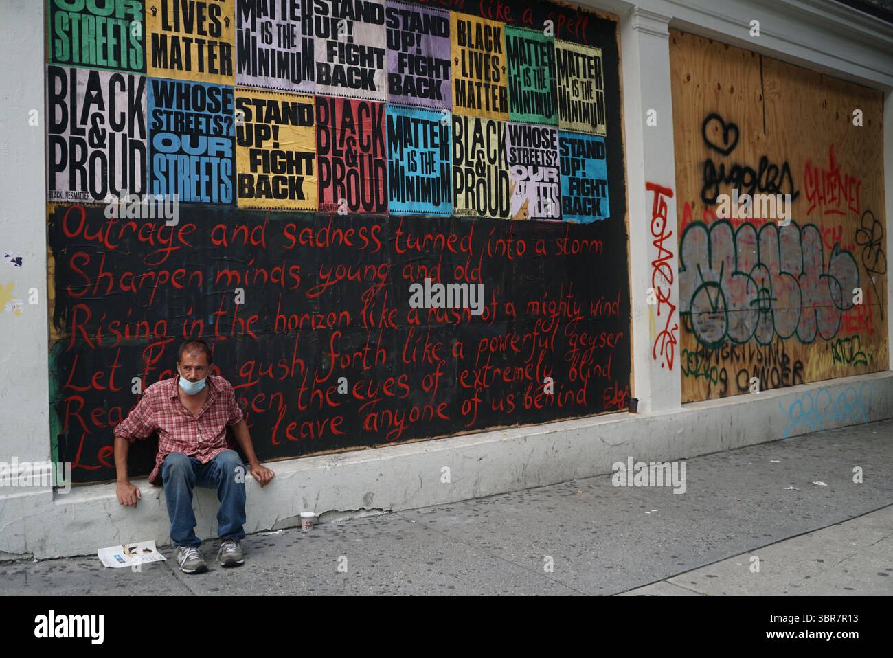 12. August 2020, New York, New York, USA: Black Lives Matter, wessen Straßen unsere Straßen, schwarz und stolz, stehen auf Kampf zurück. (Bild: © John Marshall Mantel/ZUMA Wire) Stockfoto