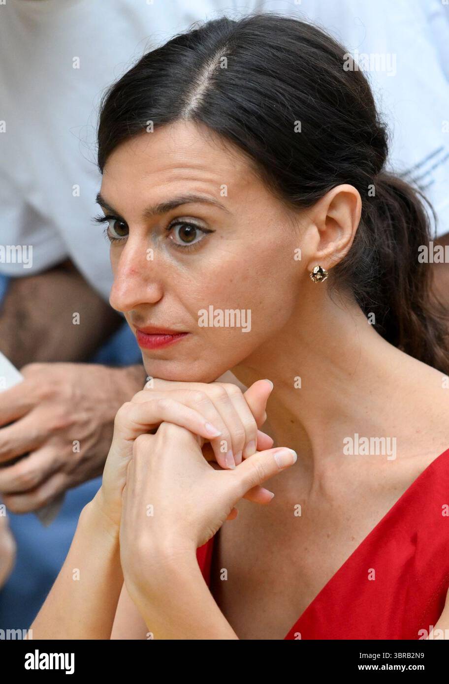 Berlin, Deutschland. Juli 2025. Flavia Zaka bei der 60. Stallwächterparty in der Landesvertretung Baden-Württemberg. Quelle: Jens Kalaene/dpa/Alamy Live News Stockfoto