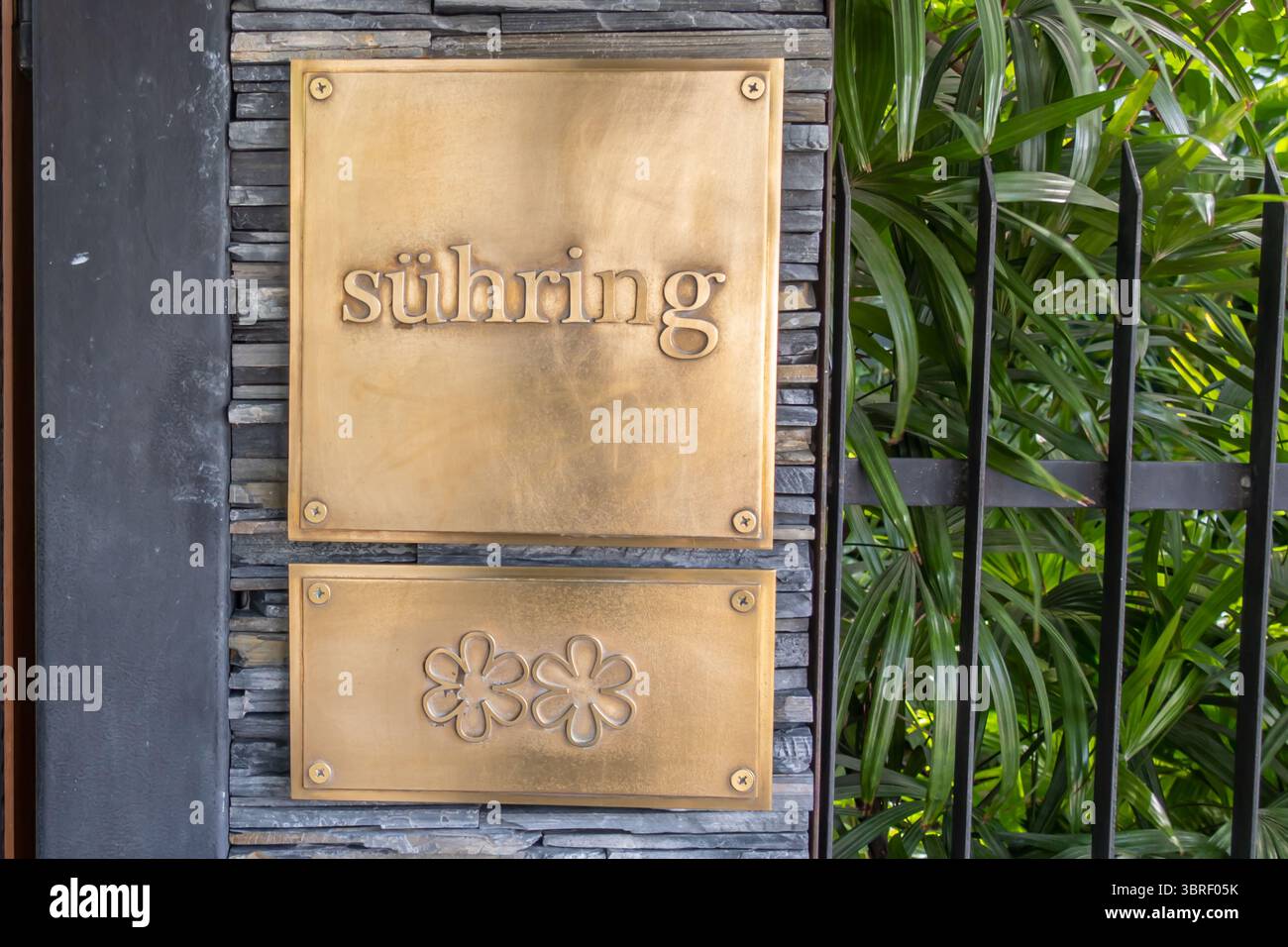 Sühring, 2-Michelin-Sterne-Restaurant mit deutscher Küche in Yan Nawa, Bangkok, Thailand Stockfoto