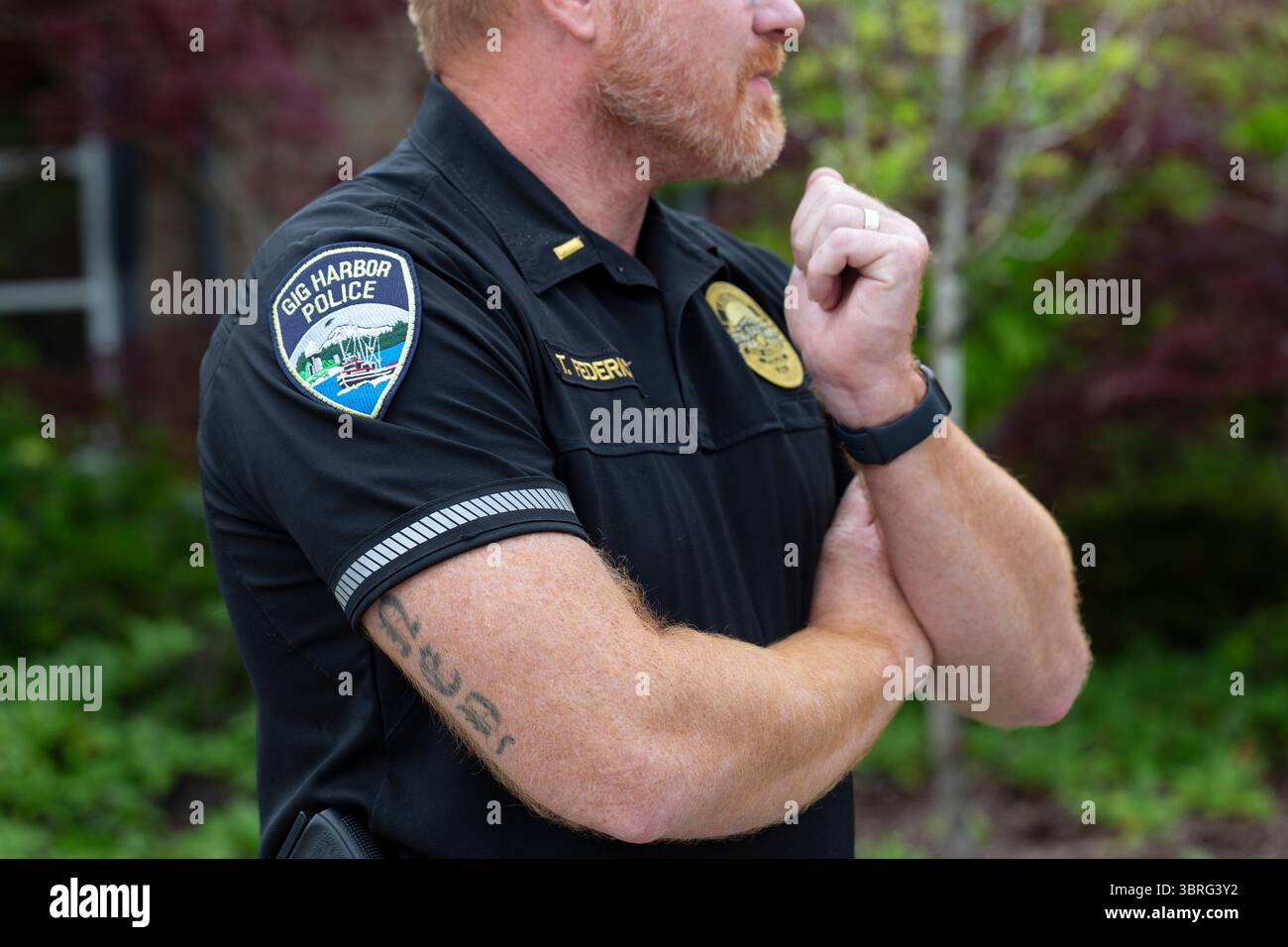 Interimspolizeichef Tray Federici im Gig Harbor Police Department in Gig Harbor, Washington am 25. Juni 2025. Stockfoto