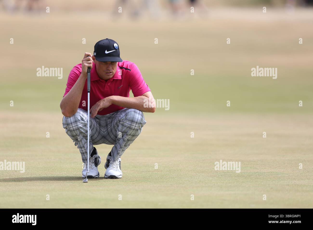 Nick Watney am ersten Tag der Open Championship 2013, Muirfield, Scotalnd Picture Credit: Mark Newcombe / visionsingolf.com die Open Championship 2013 (142. Auflage) fand vom 18. Bis 21. Juli 2013 in Muirfield Golf Links in Gullane, Schottland statt – einem renommierten Veranstaltungsort, der für Präzision und Bestrafung von Fehlern bekannt ist. Nick Watney Stockfoto
