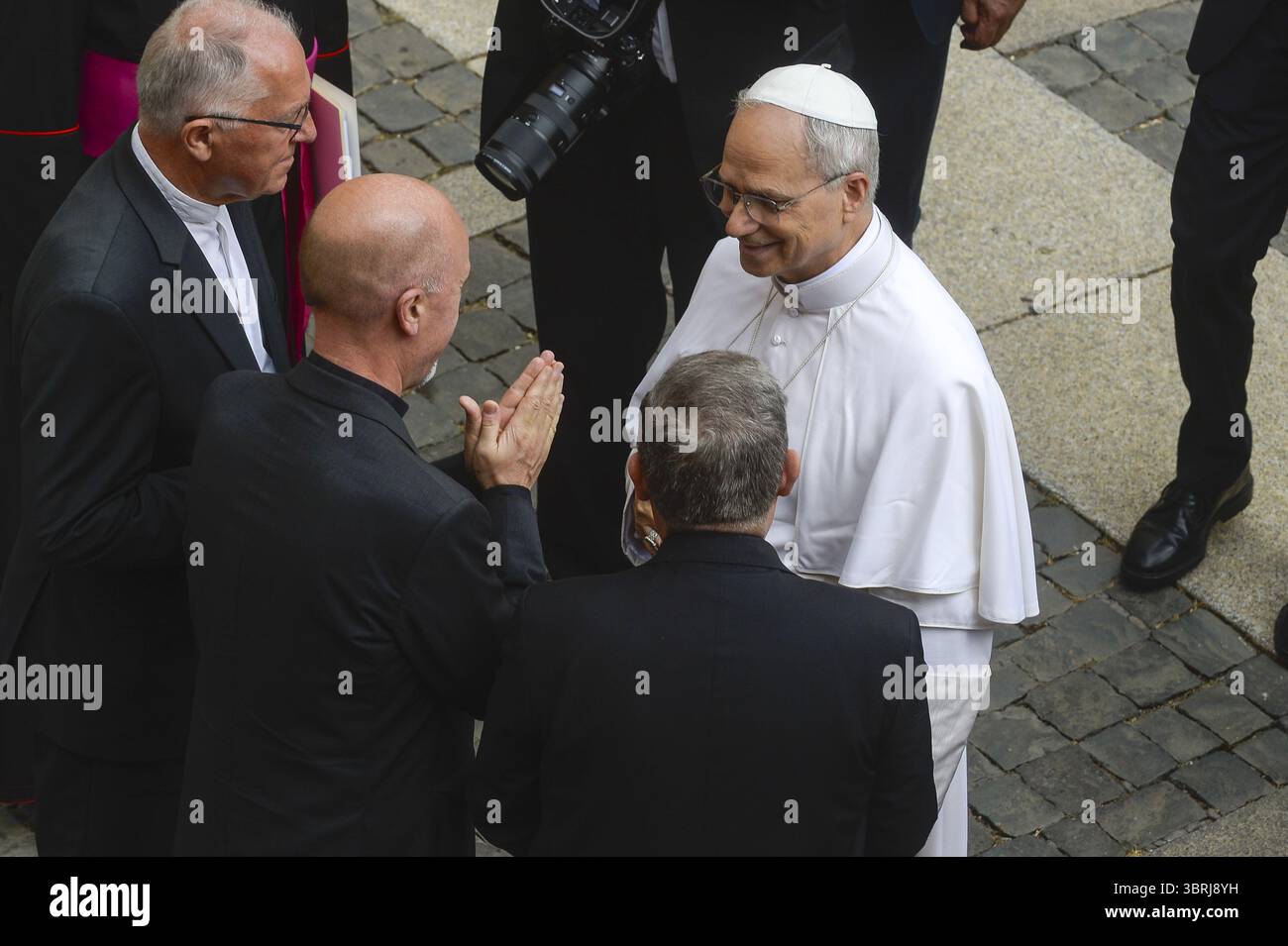 Castel Gandolfo, Rom, 13. Juli 2025: Messe und Angelus von Papst Leo XIV. In seiner Sommerresidenz in Castel Gandolfo. Stockfoto