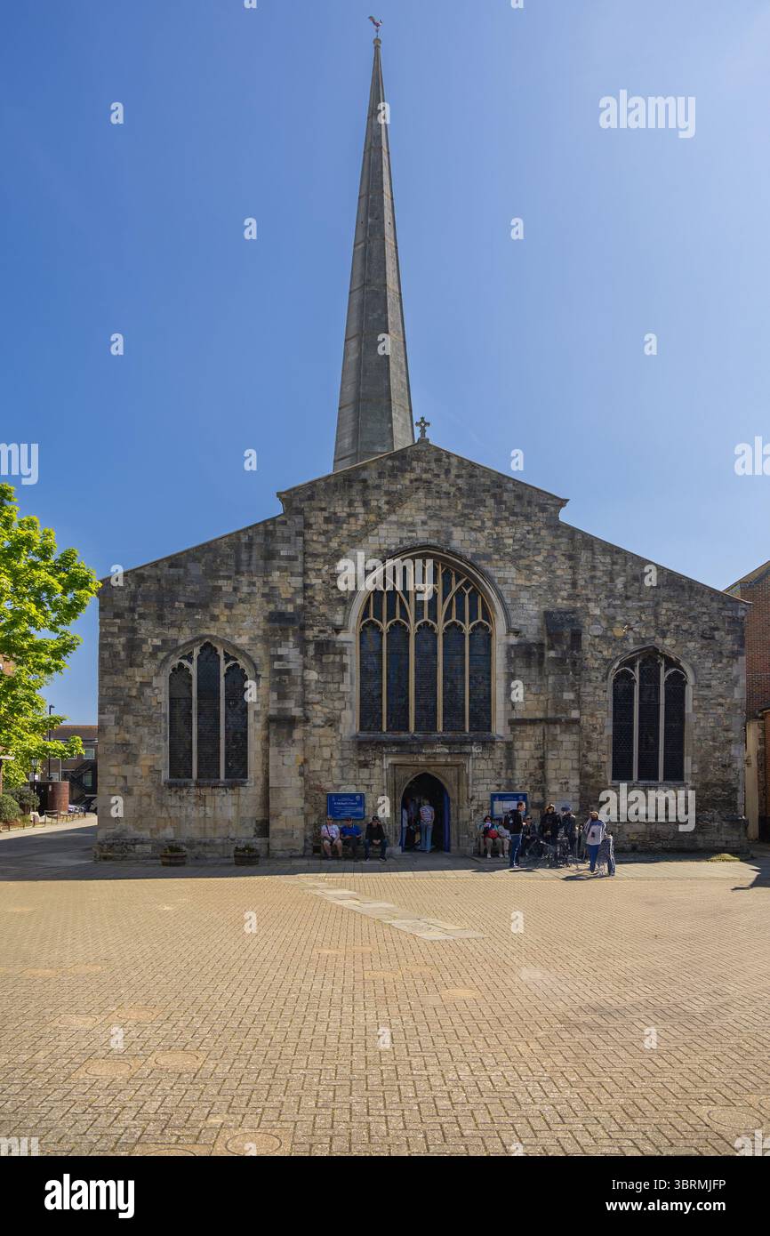 Blick auf die St. Michael Erzengelkirche Stockfoto