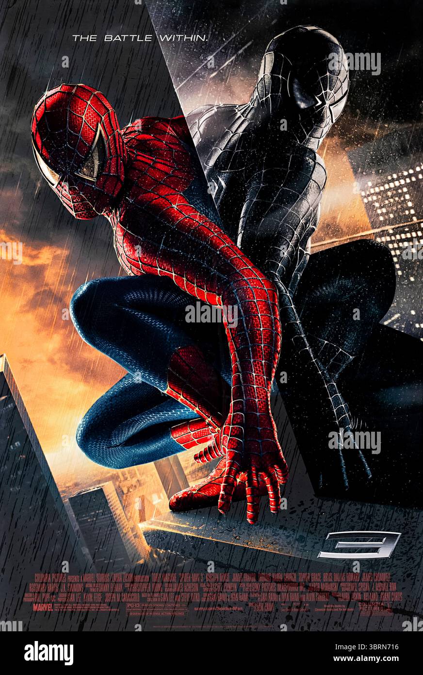 Spider-man 3 (2007) von Sam Raimi mit Tobey Maguire, Kirsten Dunst und James Franco. Peter Parker stellt sich neuen Feinden und seiner eigenen dunklen Seite als Spider-man gegenüber. Foto eines Original-Posters aus dem Jahr 2007 (USA), das NUR FÜR REDAKTIONELLE ZWECKE VERWENDET WIRD. Quelle: BFA/Sony Pictures Stockfoto