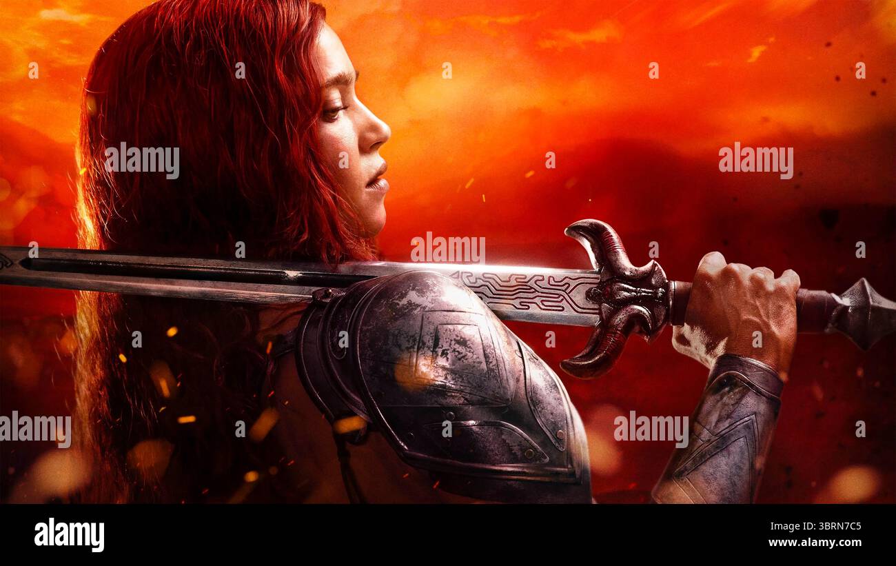 Red Sonja (2025) unter der Regie von M.J. Bassett mit Matilda Lutzas, der rachsüchtigen Kriegerin, bekannt als „Teufelin mit einem Schwert“, die sich mit einer Gruppe unwahrscheinlicher Krieger zusammenschließt, um sich dem bösen Tyrannen Kaiser Draygan und seiner tödlichen Braut Dark Annisia zu stellen. NUR FÜR REDAKTIONELLE ZWECKE von Werbefotos. Quelle: BFA/Samuel Goldwyn Films Stockfoto