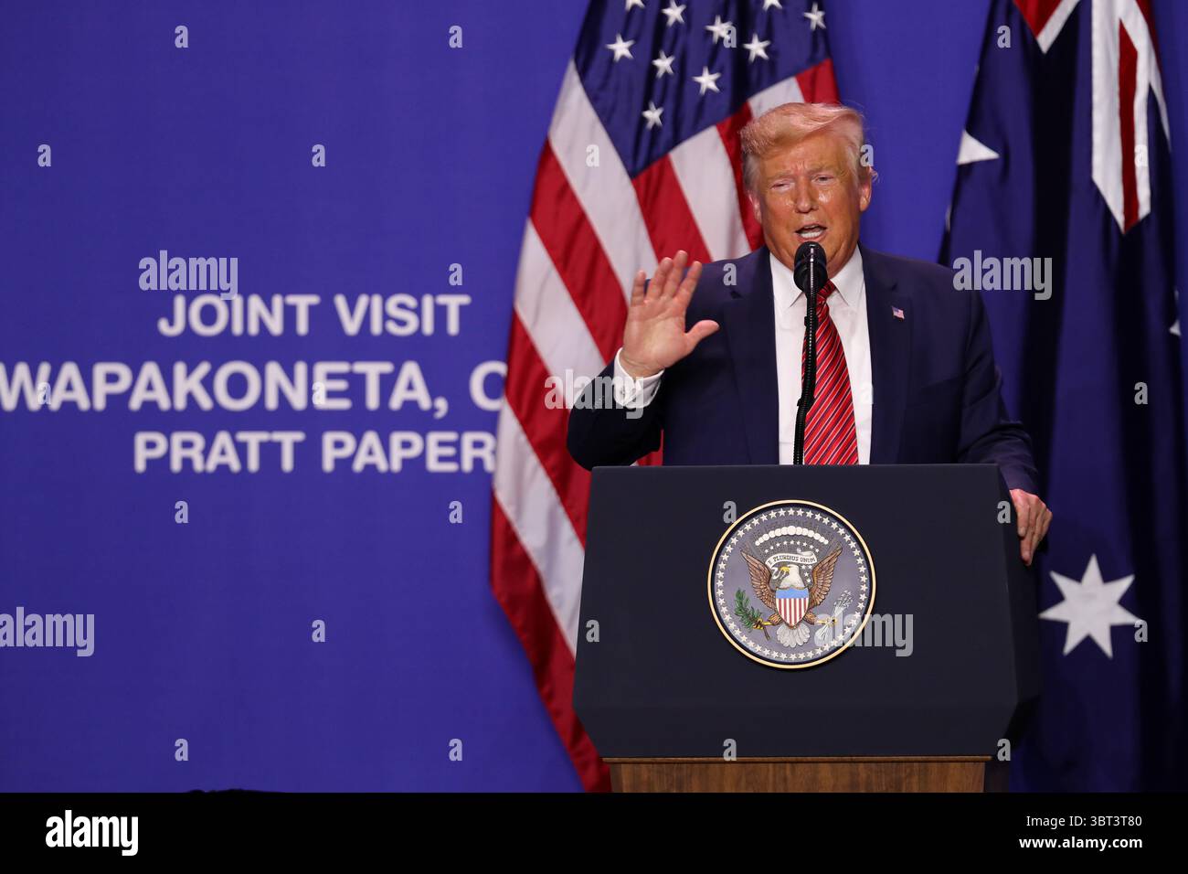 September 2019, Wapakoneta, Ohio, USA: 22. September 2019: Präsident Donald J. Trump spricht bei einem gemeinsamen Besuch bei Pratt Industries am 22. September 2019. (Bild: © Adam Lacy/ZUMA Wire) Stockfoto