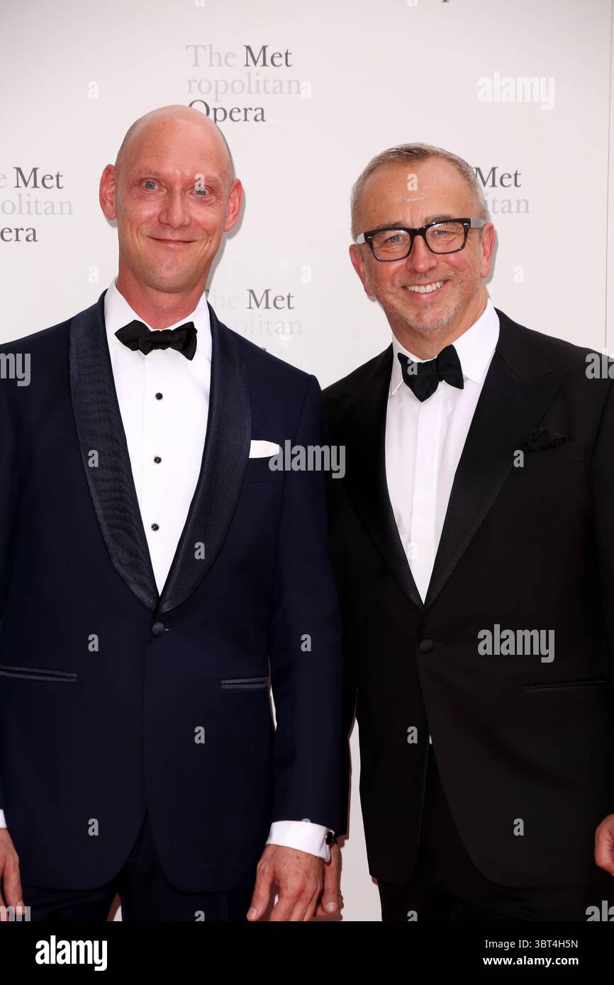 September 2019, New York, New York, USA: JAMES ROBINSON, JAMES KROLL bei der Metropolitan Opera Gala Eröffnung der Saison 2019-2020, Metropolitan Opera House, Lincoln Center, NYC.23. September 2019.Fotos von , Photos Inc. (Foto: © Sonia Moskowitz/Globe Photos via ZUMA Wire) Stockfoto
