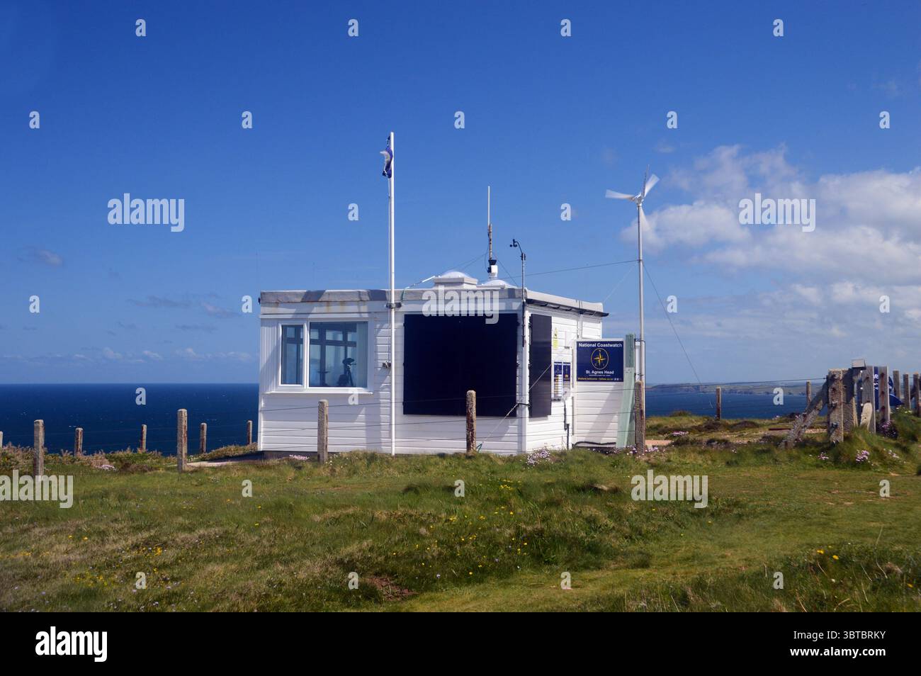 NCI „St Agnes Head“ Coastwatch Lookout Station am Southwest Costal Path, Cornwall, England, Großbritannien. Stockfoto