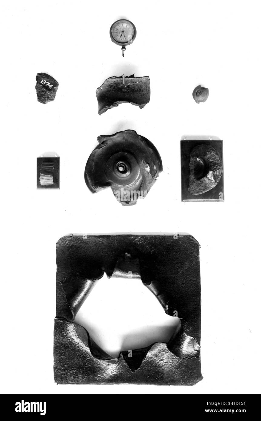 Reliquien der Aktion zwischen dem bewaffneten Handelskreuzer HMS Carmanei und dem deutschen bewaffneten Handelskreuzer Cap trafalgar, bei dem der Schlachtkämpfer am 14. September 1914 vor Praize versenkt wurde Stockfoto