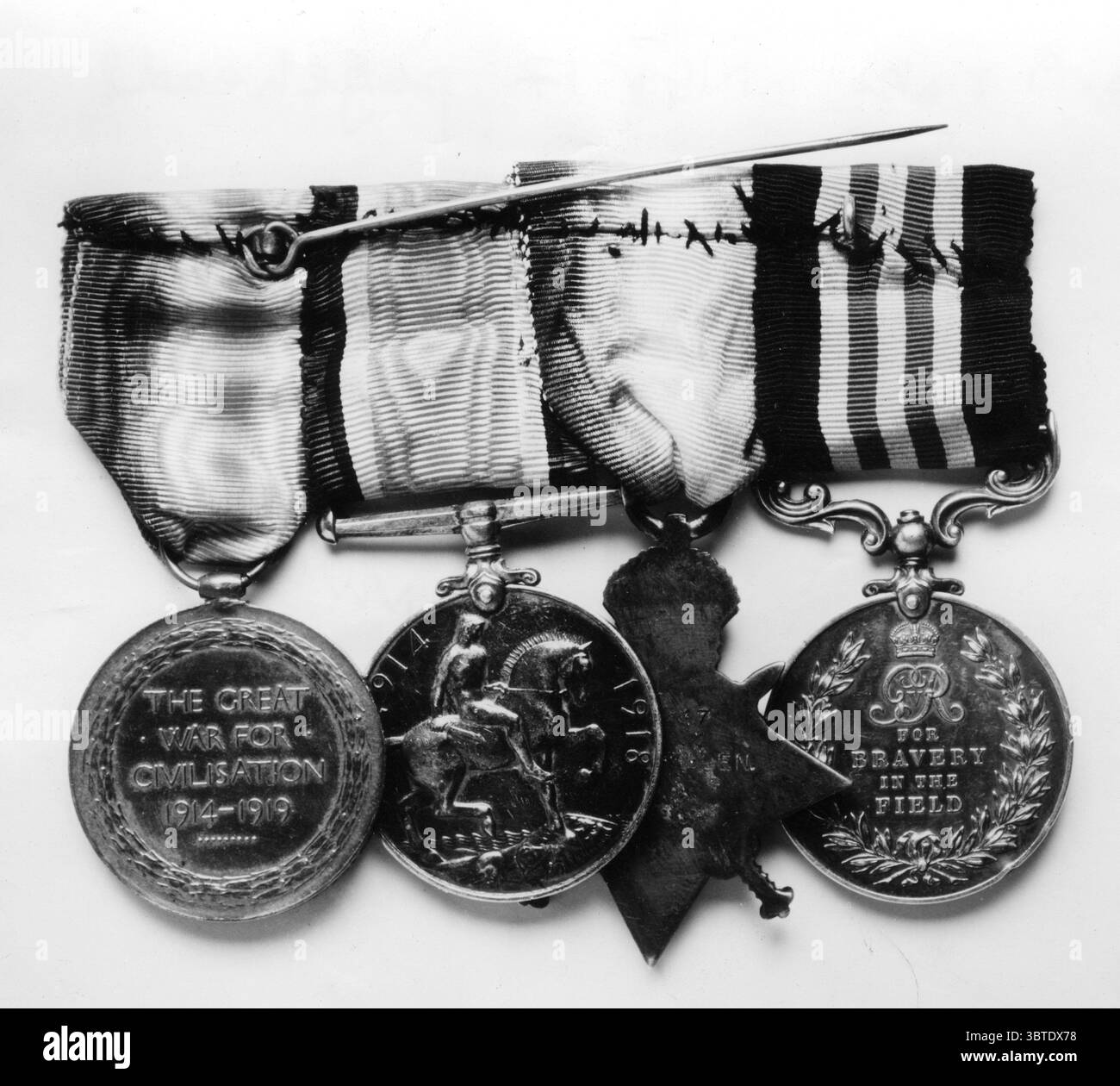 World war 1 Decorations Victory Medal British war Medal 1914 STAR Military Medal GV Stockfoto