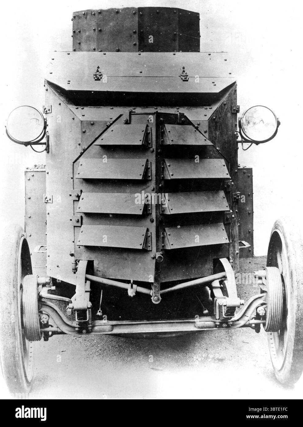 Panzerwagen (entworfen von Mr. Chas Tarrott) liefert an das französische Gouverment Stockfoto