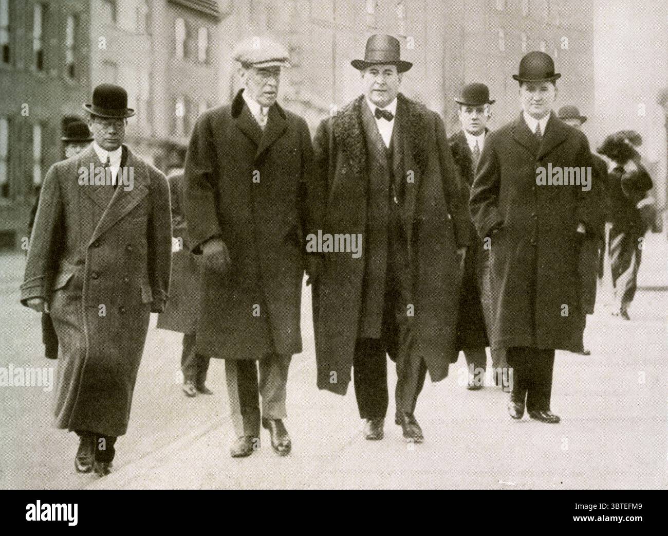 Präsident Wilson und Außenminister William J. Bryan unterstützen die Intervention gegen die Unbeständigkeit Mexikos im Jahr 1914 Stockfoto