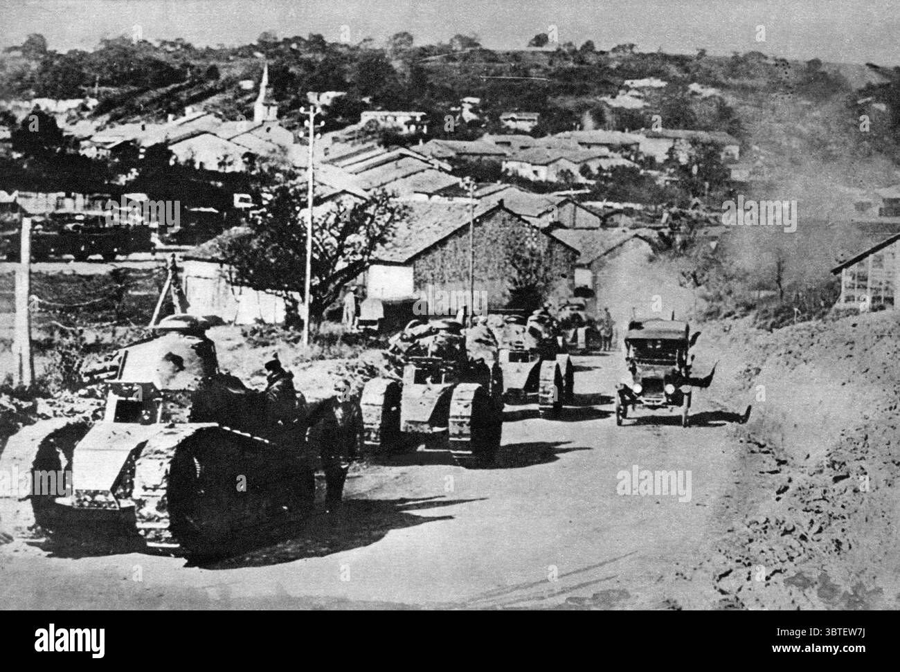 Erster Weltkrieg Französische Whippet-Panzer schließen sich dem amerikanischen Vormarsch in der Argonne an, Frankreich 1918 Stockfoto