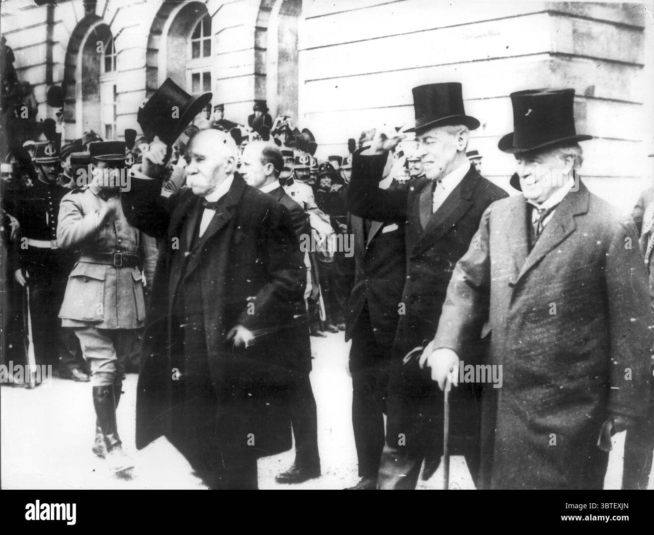 Die Friedenskonferenz, der Vertrag von Versailles, Paris 1919 G Clemenceau, Wilson und David Lloyd George. Stockfoto