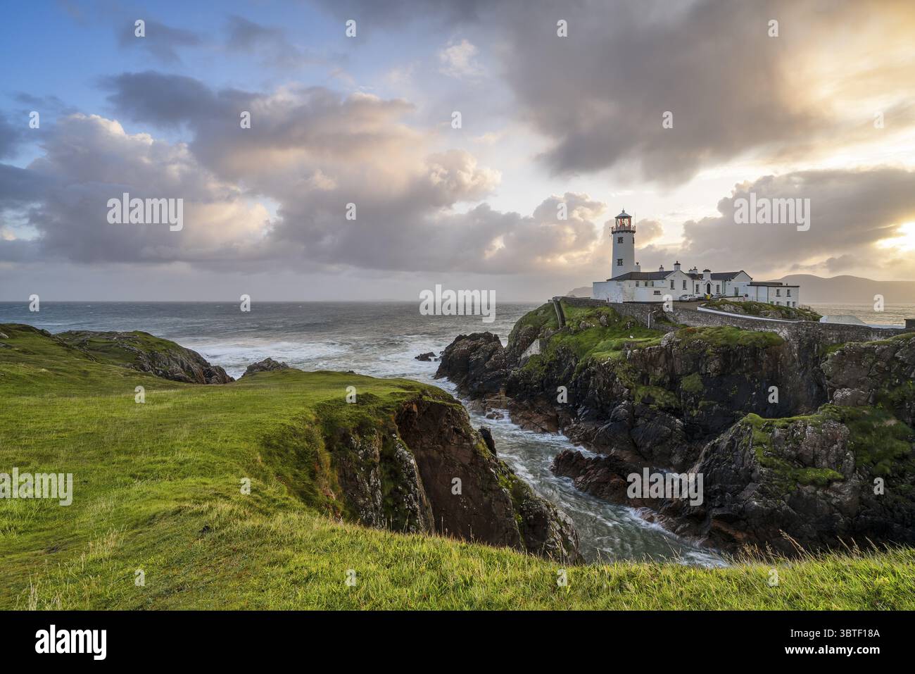 Fanad Head Lighthouse, Leuchtturm, Fanad Head, Sunrise, County Donegal, Irland Stockfoto
