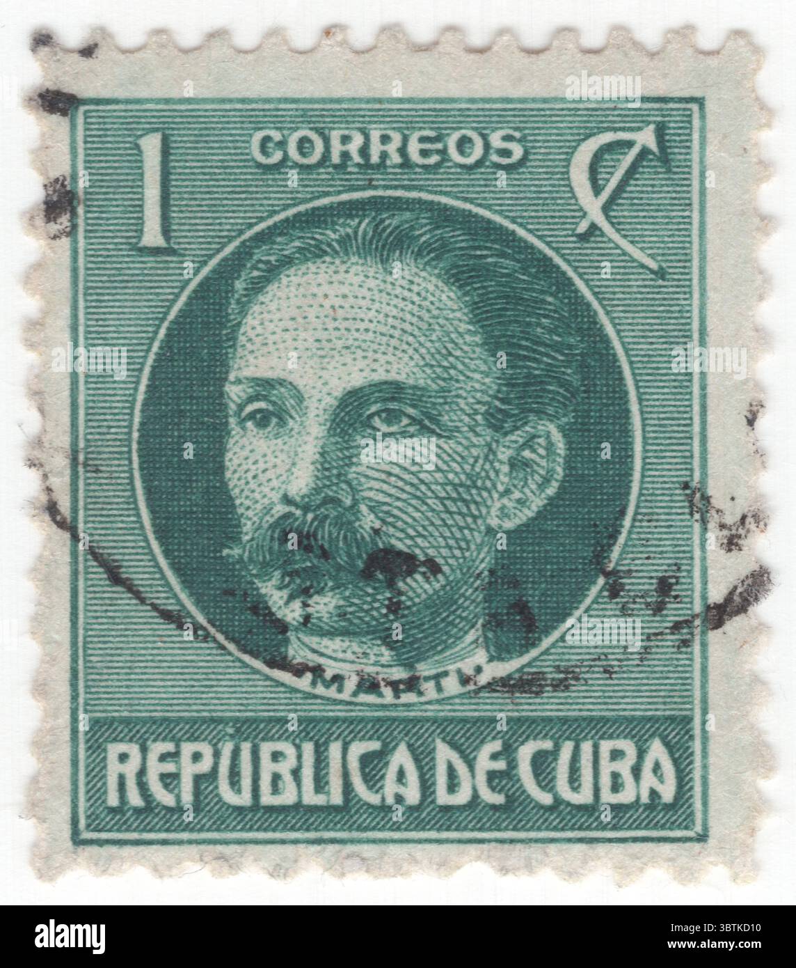 KUBA - 1917: 1 Centavo-Briefmarke mit Porträt von José Martí. José Julián Martí Pérez war ein kubanischer Nationalist, Dichter, Philosoph, Essayist, Journalist, Übersetzer, Professor und Verleger, der wegen seiner Rolle bei der Befreiung seines Landes von Spanien als kubanischer Nationalheld gilt. Er war ein politischer Aktivist und gilt als bedeutender Philosoph und politischer Theoretiker. Er wurde im 19. Jahrhundert zum Symbol für Kubas Bemühungen um Unabhängigkeit vom Spanischen Reich und wird als „Apostel der kubanischen Unabhängigkeit“ bezeichnet. Stockfoto