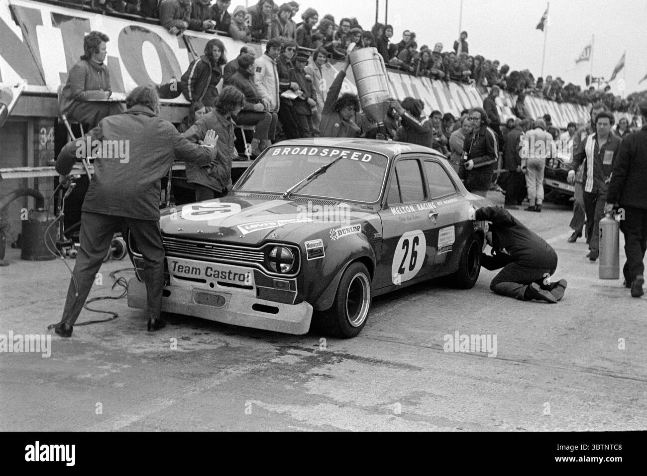 1972: John Fitzpatrick / Dave Matthews - Team Broadspeed - Silverstone, Großbritannien, GBR Esso Uniflo RAC Tourist Trophy Stockfoto