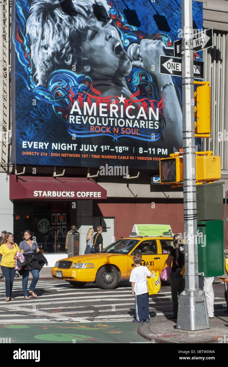 20. September 2009, New York, New York, USA: American Revolutionaries Rock n Soul. Tina turner Werbung. American Revolutionaries Original RETNA Poster 2â€² Ã— 3â€² Ovation * Rock NÂ€™ Soul * Rare 2009 Mint neuer Zustand. Große Wandgröße misst 24 Zoll breit und 32 Zoll hoch. Original Offizielle Advance RETNA Series AD Poster für die amerikanischen Revolutionäre vom 1. Bis 18. Juli 2009 * Rock NÂ€™ Soul * Musikserie, die auf dem Premium-Kabelkanal von Ovation ausgestrahlt wird. American Revolutionaries : Rock˜NÂ€ â€™ Soul ist eine dreistündige Dokumentarserie, die die Errungenschaften von beleuchtet Stockfoto
