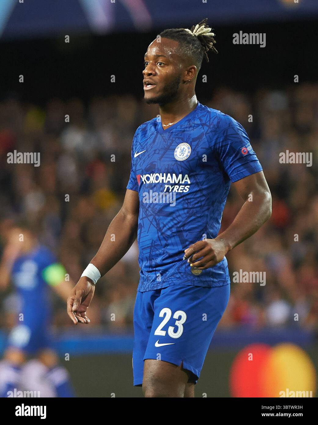 27. November 2019, Valencia, Spanien: Michy Batshuayi vom FC Chelsea beim Spiel der Gruppe H der UEFA Champions League zwischen Valencia und Chelsea im Mestalla Stadium am 27. November 2019 in Valencia, Spanien (Kreditbild: © AFP7 Via ZUMA Wire) Stockfoto