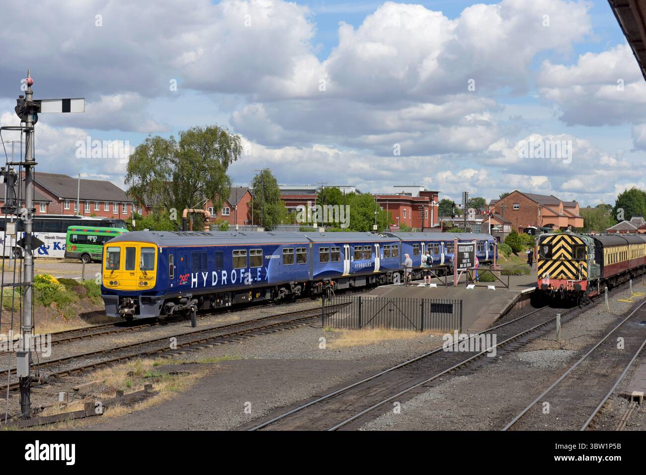 Der Hydroflex-Wasserstoff-Triebzug an der Kidderminster Station, Severn Valley Railway für die Trains through the Ages Event, Juni 2025 Stockfoto